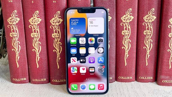 iPhone 13 128GB Chính Hãng Like New tại Quốc Việt Apple